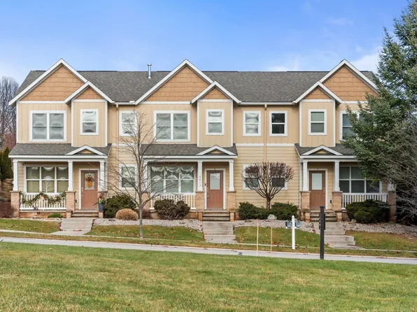10613 Waterford St #12-B, Traverse City, MI 49684