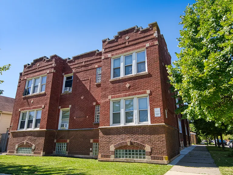 6602 S Francisco Ave — Photo 9