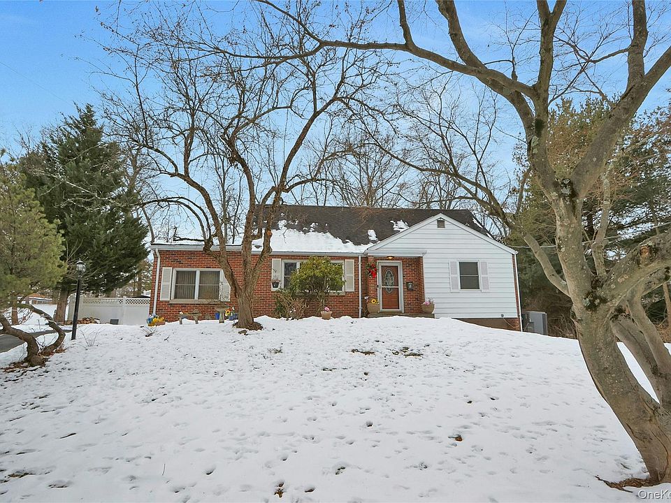 1st image of 8 Windmill Lane