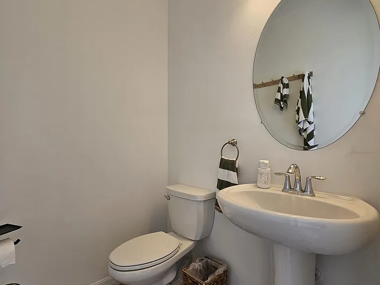 5943 Sunningdale St — Photo 27