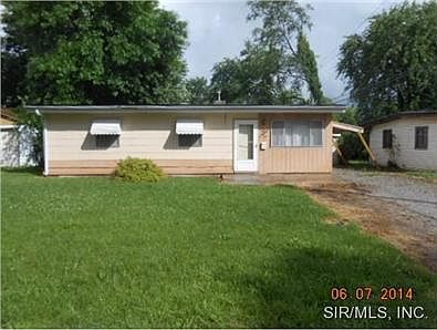 1st image of 506 Saint Robert Dr