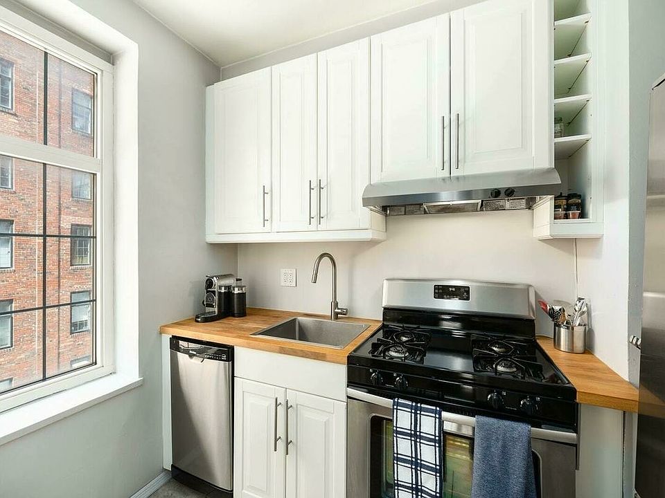 1st image of 470 W 24th St APT 5A