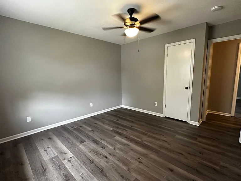 4565 Rockdale Ct — Photo 22
