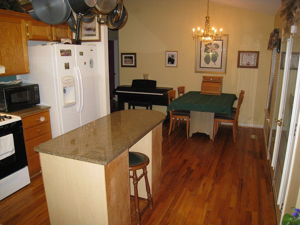 1st image of 103 Jordan Ln