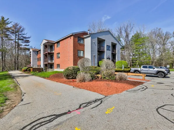 189 Littleton Rd Unit 62, Chelmsford, MA 01824