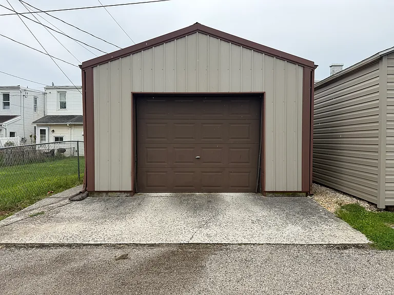 1741 Orange St — Photo 12
