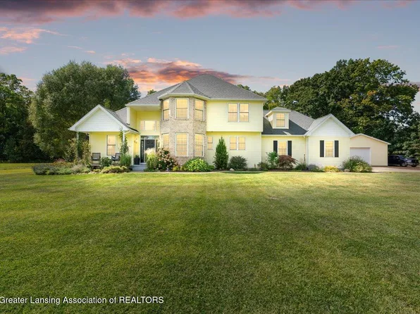 243 N Aurelius Rd, Mason, MI 48854