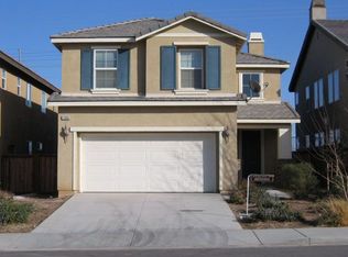 15083 Bluffside Ln, Victorville, CA 92394