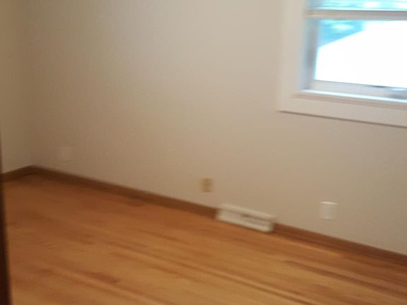4th image of 5535 Penn Ave S
