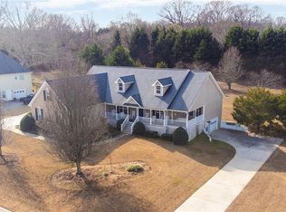 63 Kendall Creek Dr, Jefferson, GA 30549