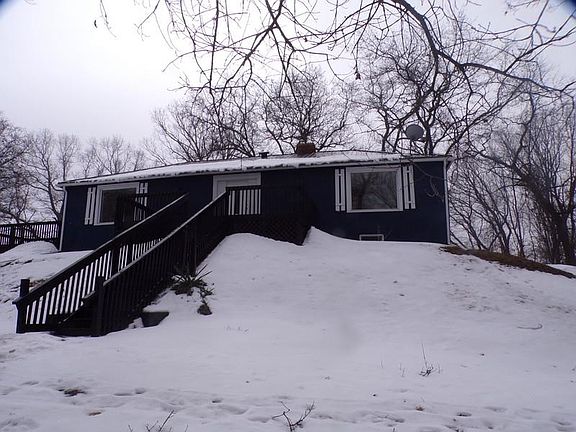 3rd image of 3897 Sand Rd