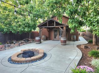 677 1/2 Laugenour Dr, Woodland, CA