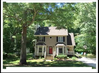 105 Twisted Ct, Hillsborough, NC 27278