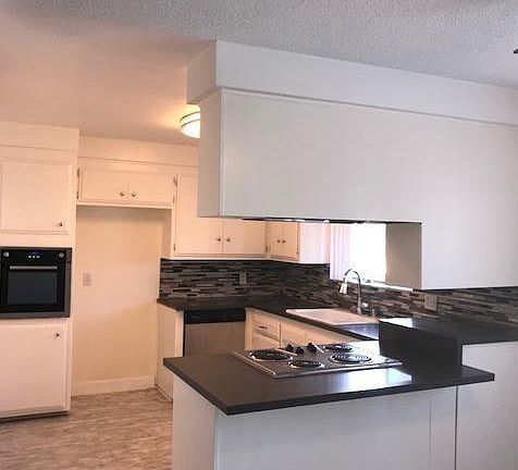 2nd image of 355 Coronado Ave APT 17