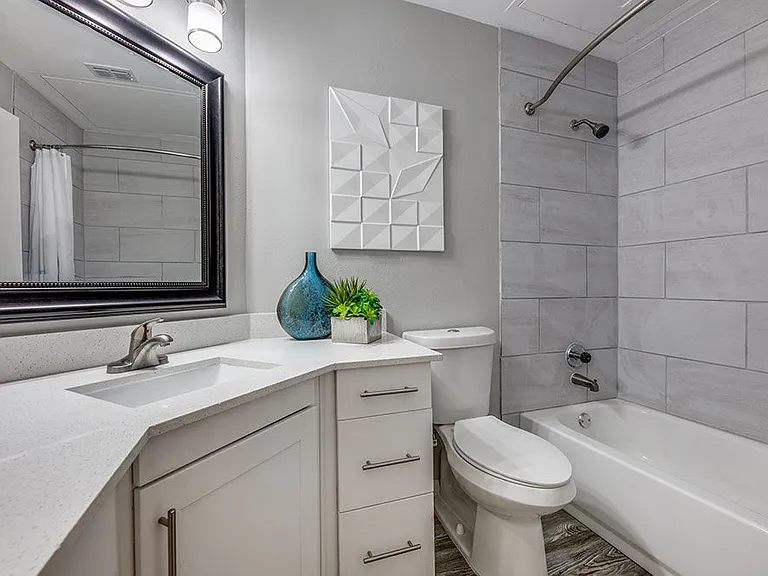 The Azul Apartments — Photo 9