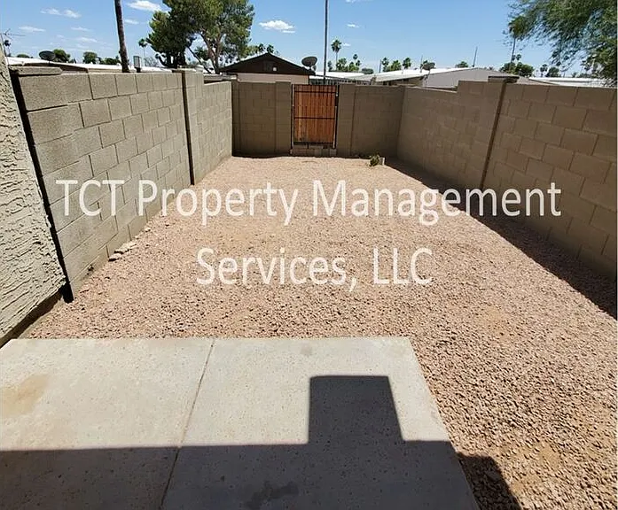 835 N Granite Reef Rd #16 — Photo 12