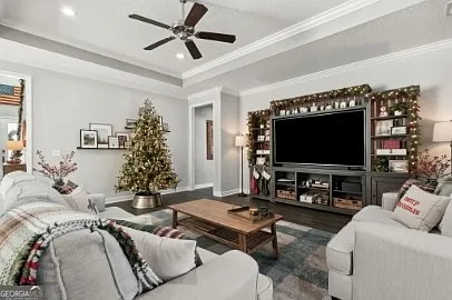 104 Pomegranate St — Photo 30
