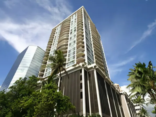 225 Queen St APT 23E, Honolulu, HI 96813