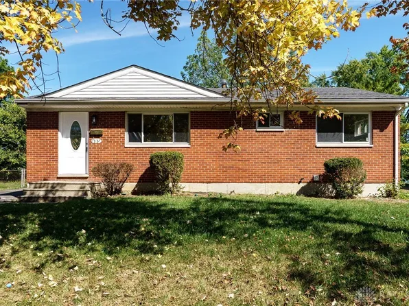 33 Mario Dr, Dayton, OH 45426