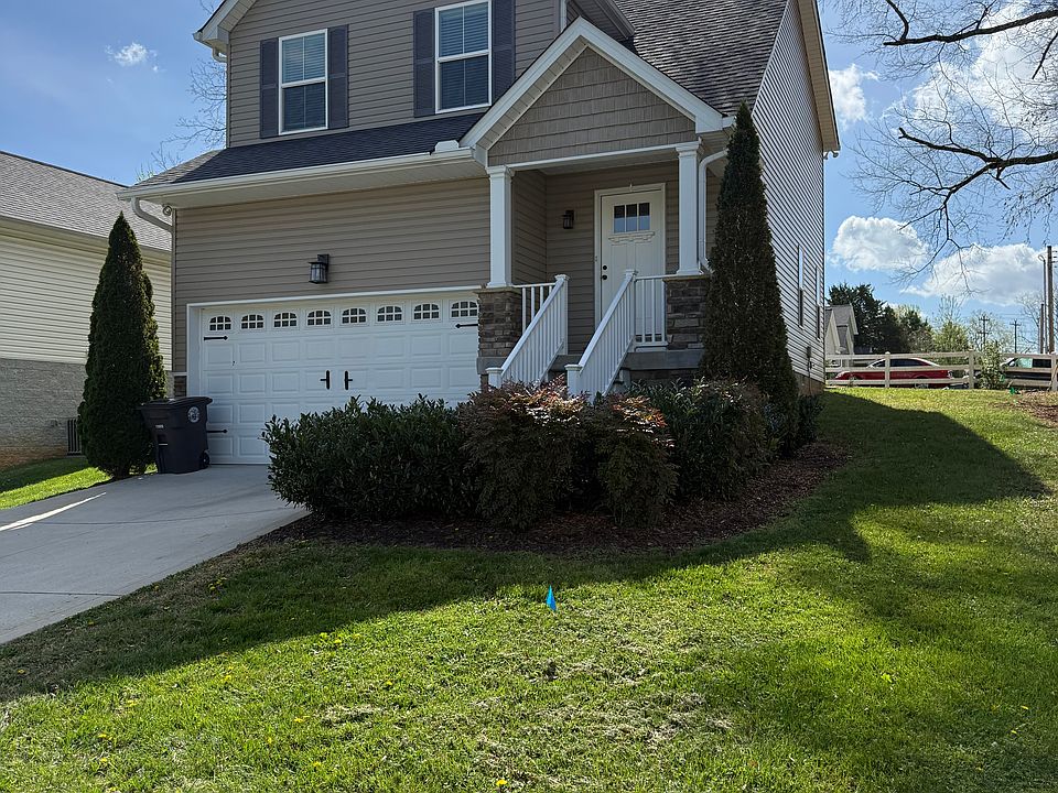 1st image of 105 Phillips Bend Ct
