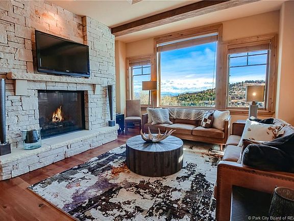 2nd image of 8902 Empire Club Dr #606