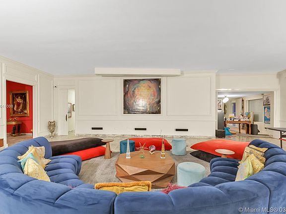 3rd image of 5255 Collins Ave APT 4