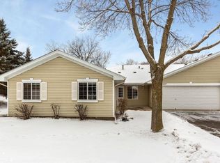 8537 Stratford Ln N, Brooklyn Park, MN 55443