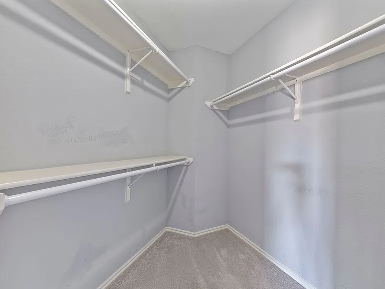 128 Overbrook Dr — Photo 11