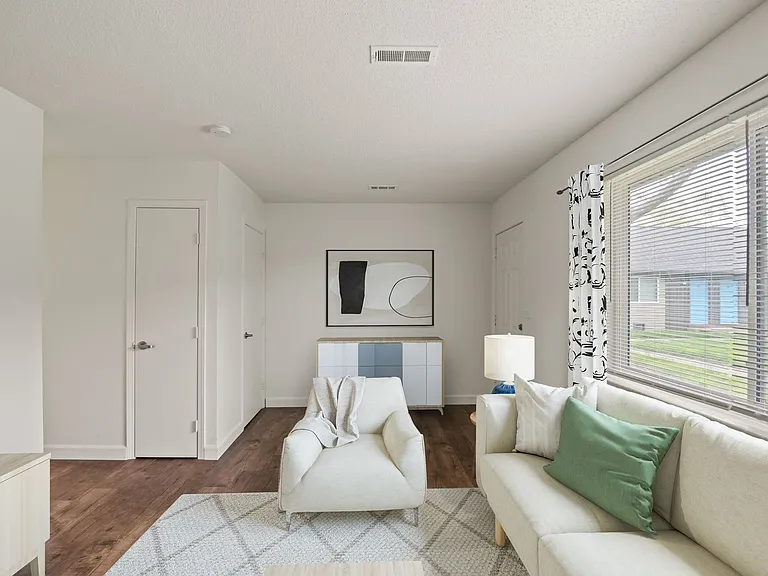 Metro Apartments At Bethalto — Photo 34