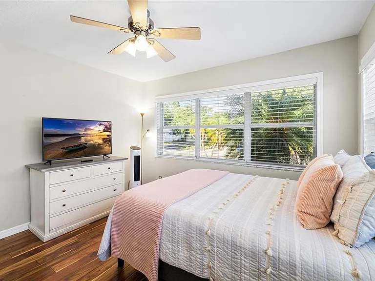 304 N Matanzas Ave — Photo 17