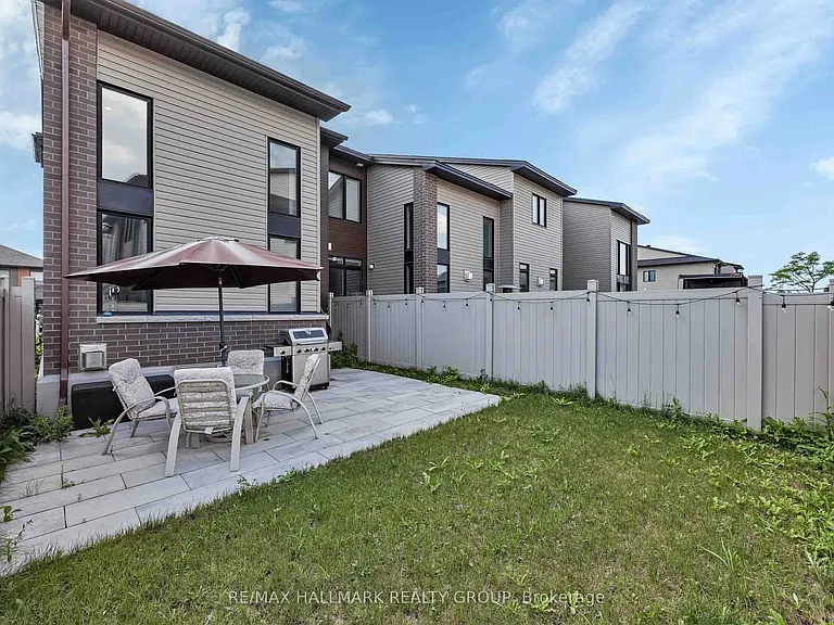208 Big Dipper St E — Photo 41