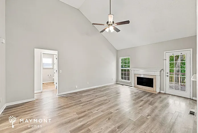 3 bed, 2.0 bath, 1478 sqft, $2,145 — Photo 4