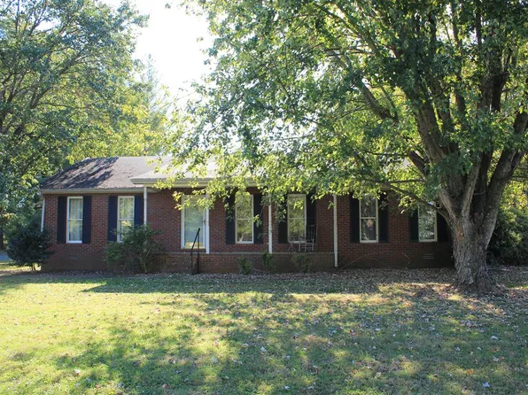 378 Circle Dr, Russellville, KY 42276