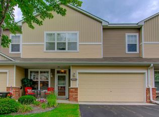15584 Empress Ave N UNIT 5, Hugo, MN 55038