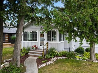 86 N Benzie Blvd, Beulah, MI 49617