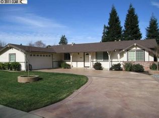 2860 San Carlos Dr, Walnut Creek, CA 94598