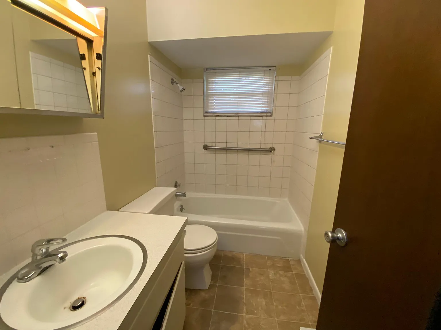 2612 Margybeth Ave — Photo 4