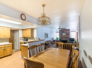 5381 Laura Ln, Greendale, WI 53129