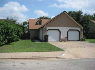 8805 Cainwood Ln #B, Austin, TX 78729