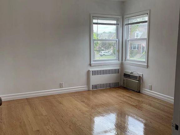 4th image of 3649 204th St #1