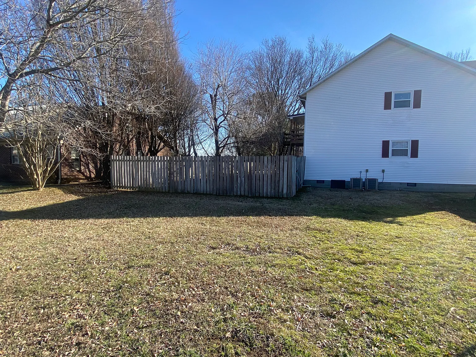1904 Sherri Ln — Photo 2