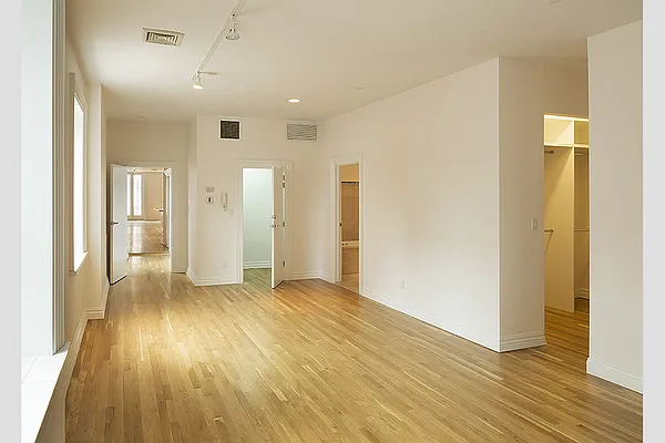 Rented by Stribling | media 25