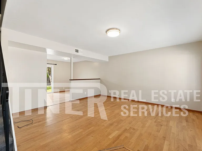6167 Oakgreen Cir — Photo 7