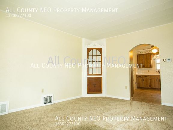 5th image of 5108 W 148th St