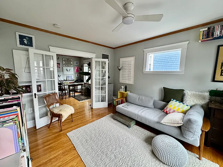 25 Saint Peter St #3R — Photo 1