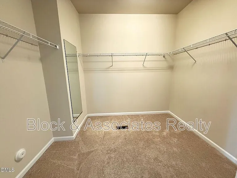 537 Austin View Blvd — Photo 26