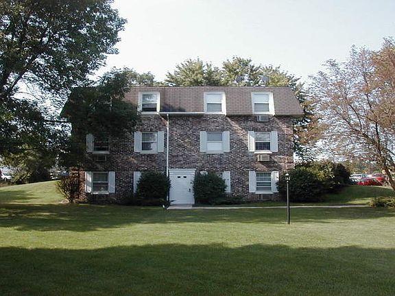 4th image of N84W15415 Menomonee Ave