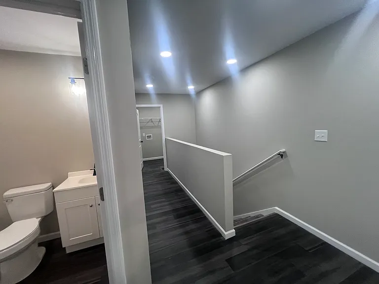 595 E Center St #A — Photo 12
