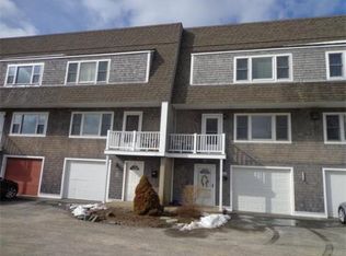125 Pleasant St APT D, Hyannis, MA 02601