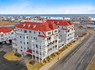 233 Beach Rd #A12, Salisbury, MA 01952